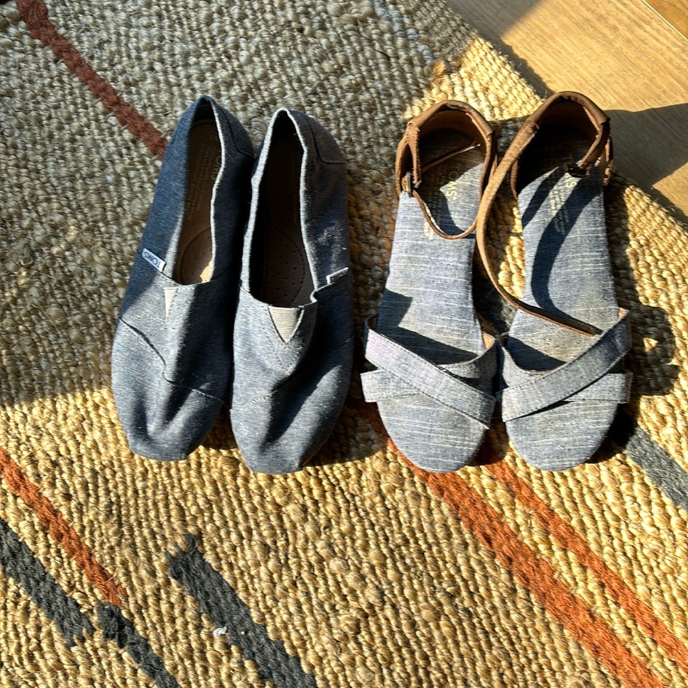 2 pair Tom’s chambray sandals and classic slip one